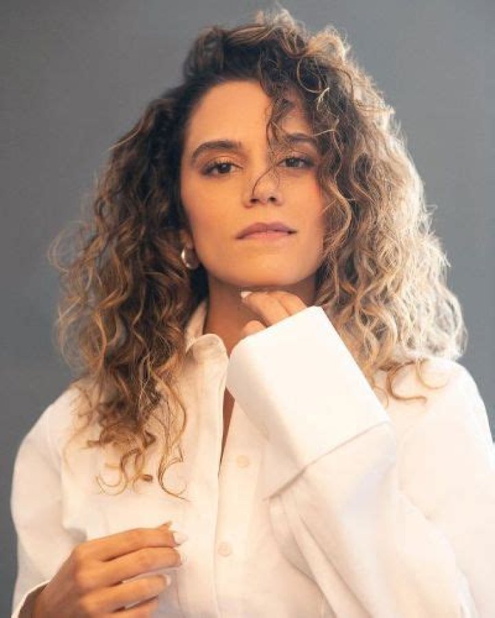 15 Facts About Sepideh Moafi - Know Her Bio & Net Worth