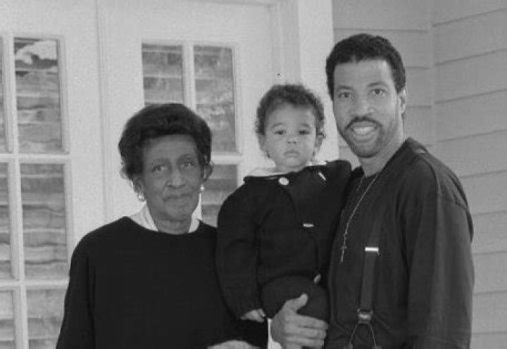 Alberta R. Richie: What Happened To Lionel Richie's Mother?