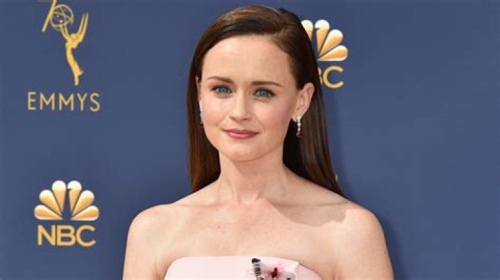 Alexis Bledel : Parents, Age, Nationality,Biography,Career, Awards & Achievements