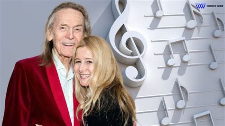 Boho Beautiful; Bio, Height, Marriage, Net Worth, Career |