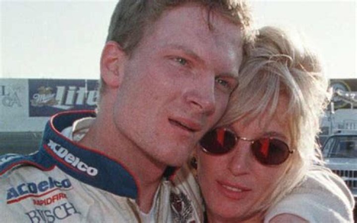 Brenda Lorraine Gee: What Happened To Dale Earnhardt's Ex-wife?