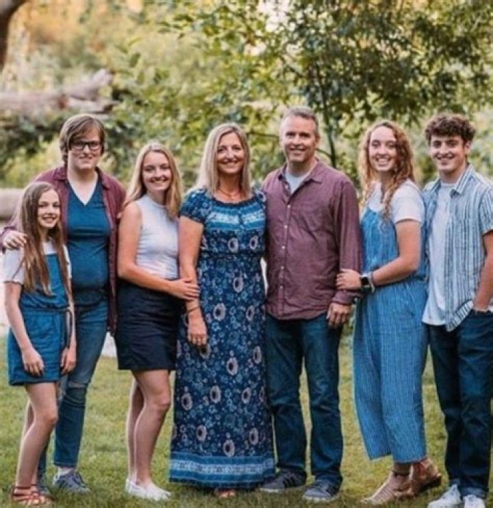 Daniel Sorensen family, wife, children, parents, siblings |