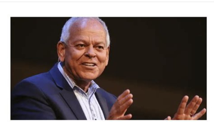 Deanna Hunt Carswell, Holly Hunt Hixson |