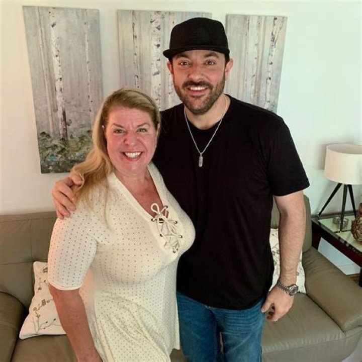 Discover The Intimate World Of Chris Young Through His Wife's Lens