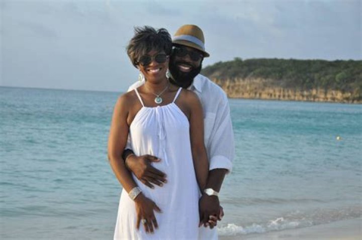 Discover The Truth Behind Eddie Jackson's Wife