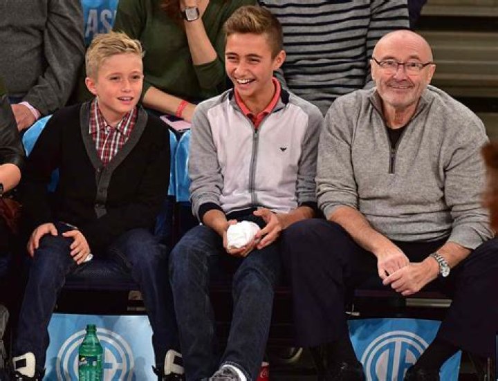 Does Alex Collins Have Kids? |