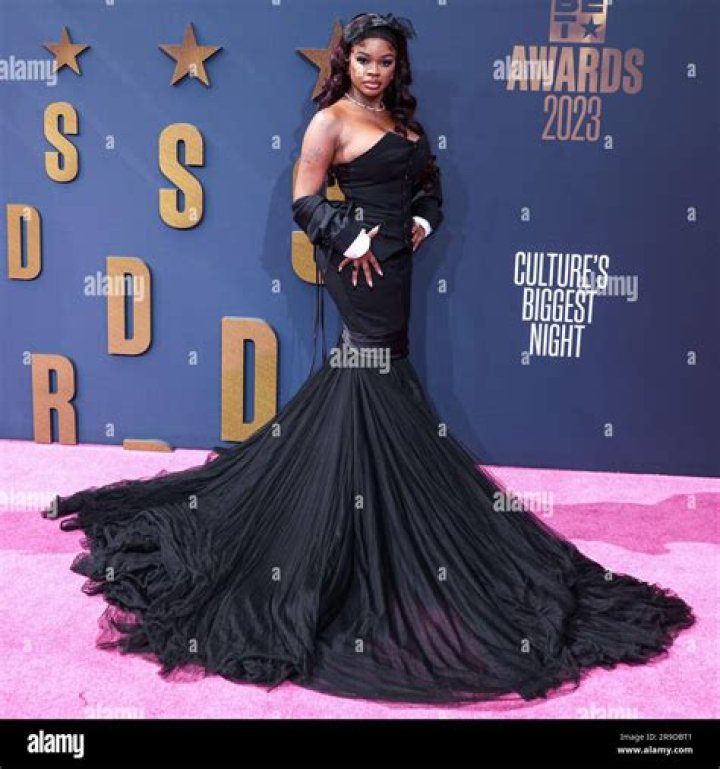 Does Jatavia Shakara Johnson have children?