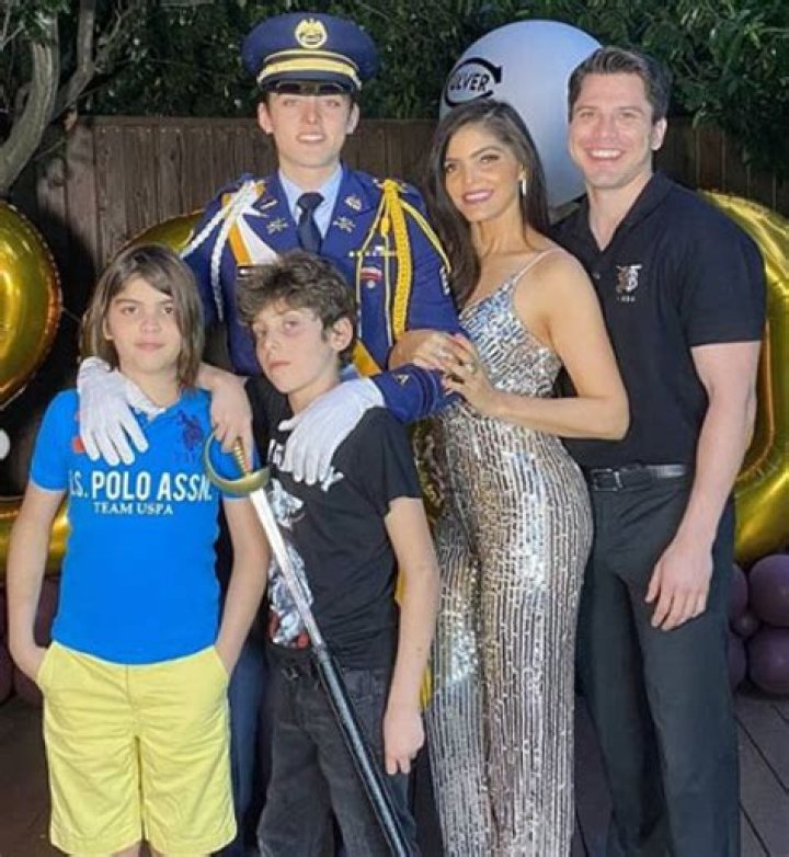 Emiliano Gallardo Ugalde- Who is Ana Bárbara's son?