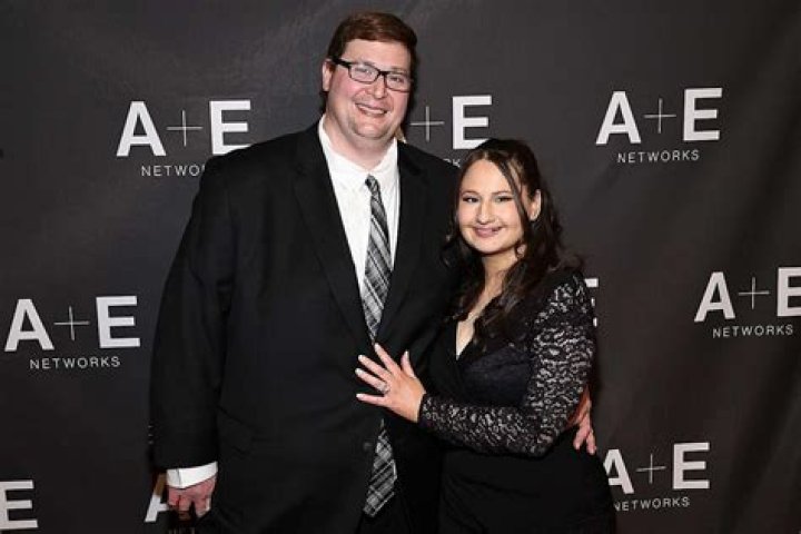 Everything To Know About Alex Coras Ex-wife |