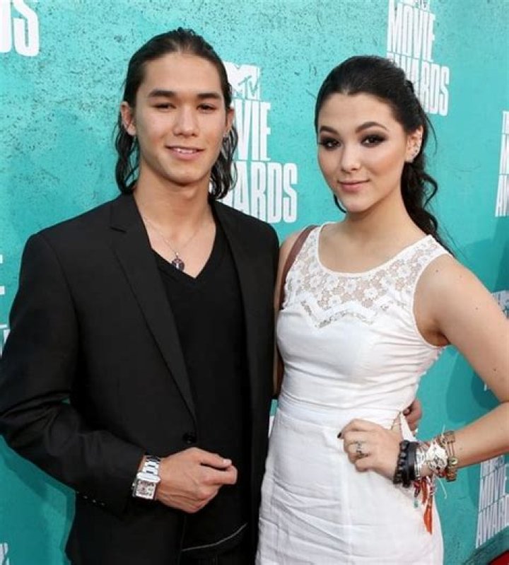 Fivel Stewart: Age, Family, Siblings, Marriage, Ethnicity, Net worth