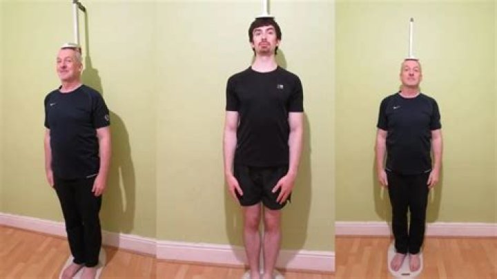 How Tall Is Peter Crouch? His Height In Feet