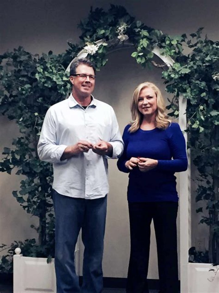 Jacquelyn Newell: The Real-Life Inspiration Behind Veronica Newell in Dirty John