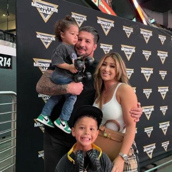 Joanna Zanella Schaub, Wife of Brendan Schaub- Learn Her Net Worth, Sons, Age, Wedding, Profession & More