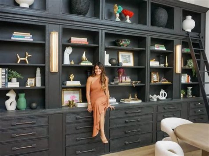 Meet Alison Victoria-Interior designer and host of HGTV's Windy City Rehab!