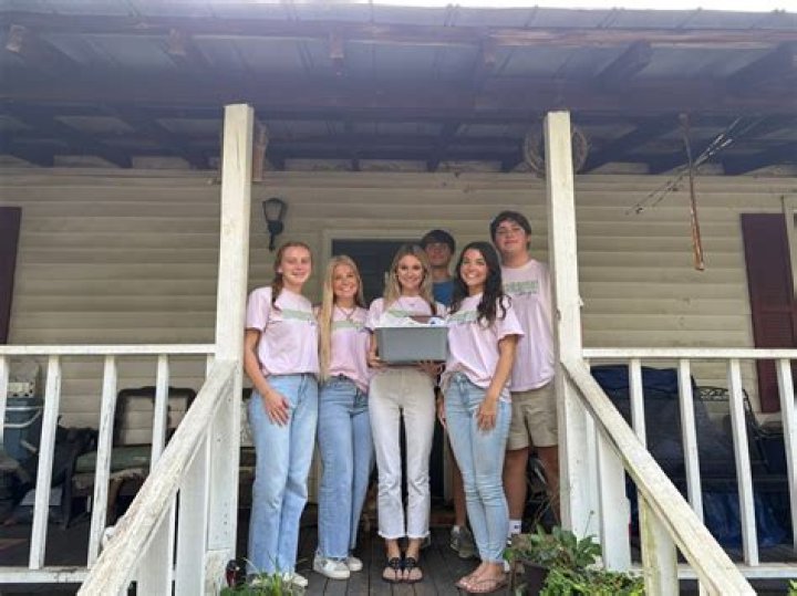 Meet daughter Shari Hays Wells |