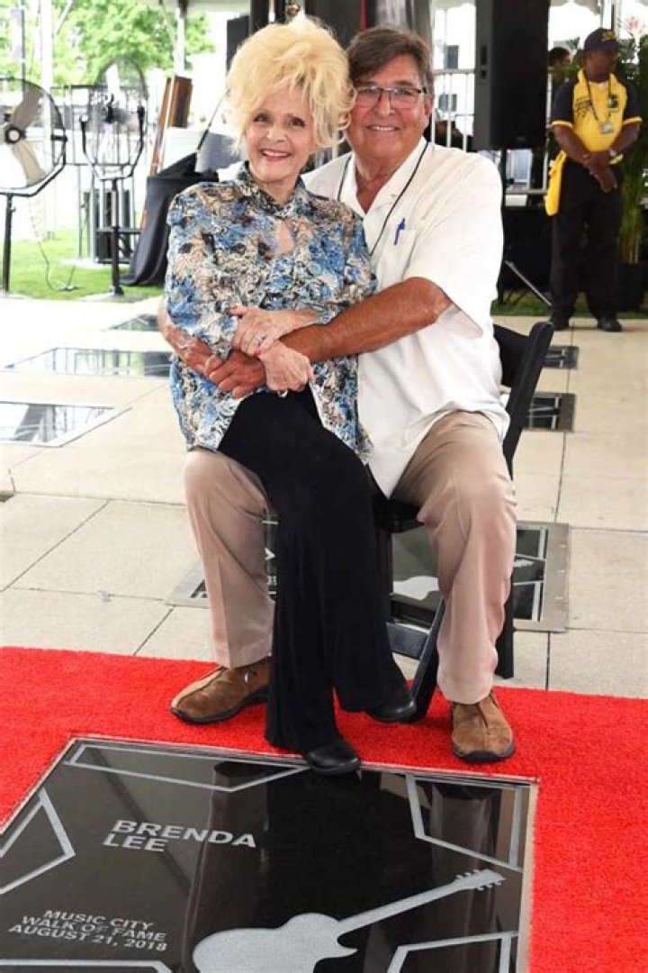 Meet Jolie Shacklett, Julie Shacklett