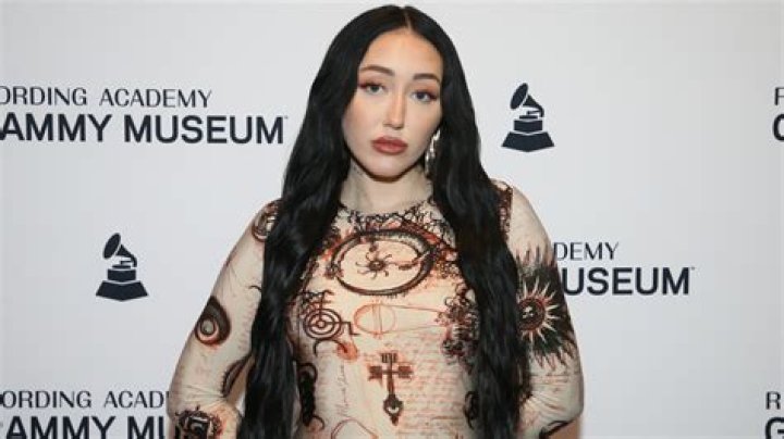 Noah Cyrus's Journey Of Gender Identity