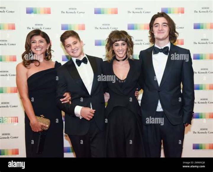 Otis Taylor family, wife , children, parents, siblings |