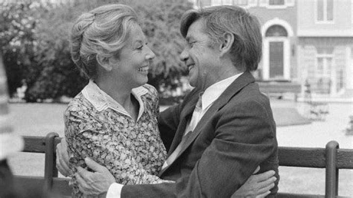 Ralph Waite Spouse; Who Was The Actor Married To? |