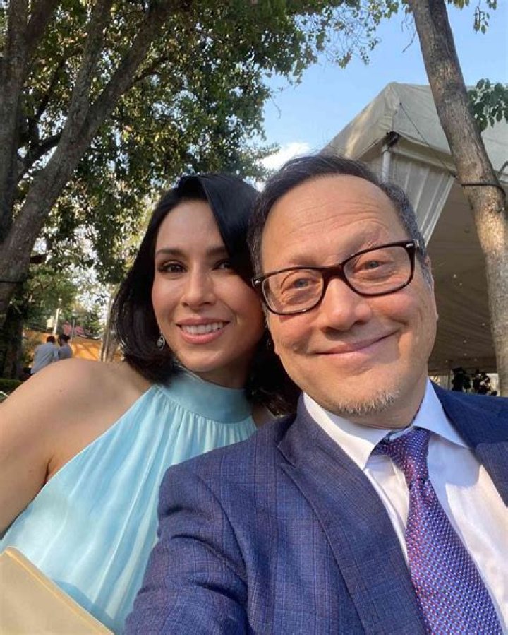 Rob Schneider's Wife Age Difference Unveiled