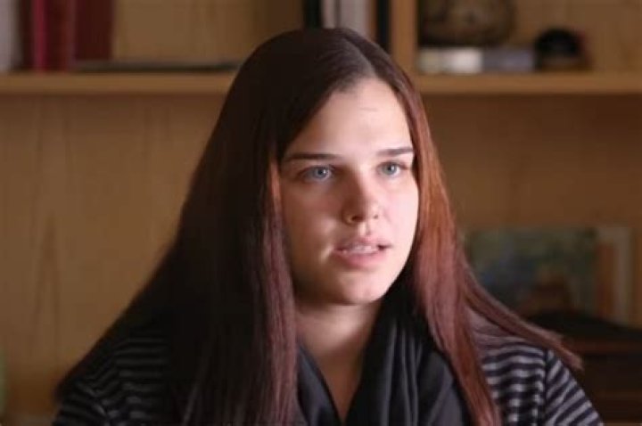 Sarra Gilbert: What Happened To Mari Gilbert's Daughter?
