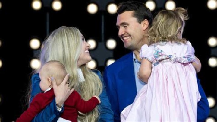 Shane Olivea family, parents, siblings, wife, children |