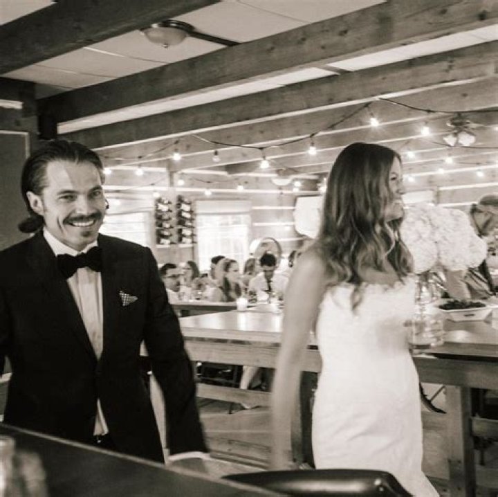 Striking Facts About Tim Rozon’s Wife |