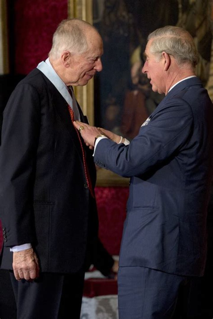 The Rothschild Connection" Conspiracy Debunked