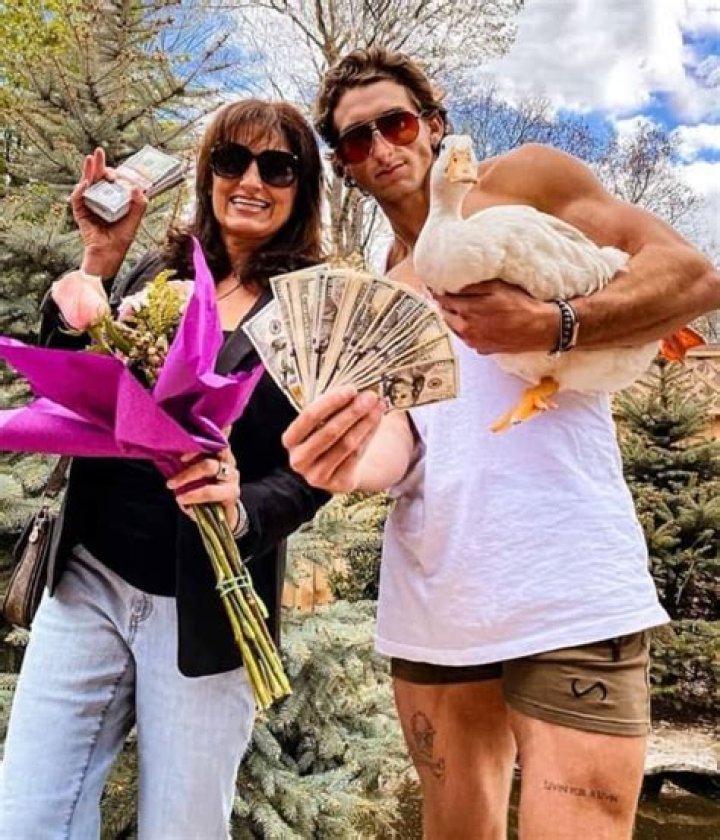 TooTurntTony Bio, Age, Parents, Real Name, Net Worth, Career |