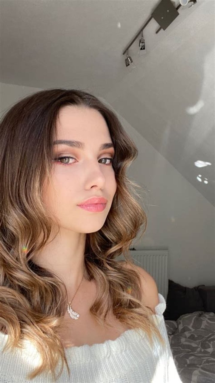 Uncover The Secrets Of Sophie XDT's Only Fans: Discoveries And Insights Revealed