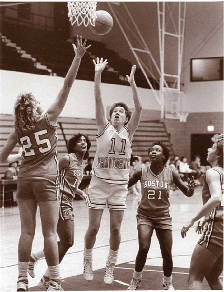 Uncover The Untold Story Behind Doris Burke's Age And Achievements