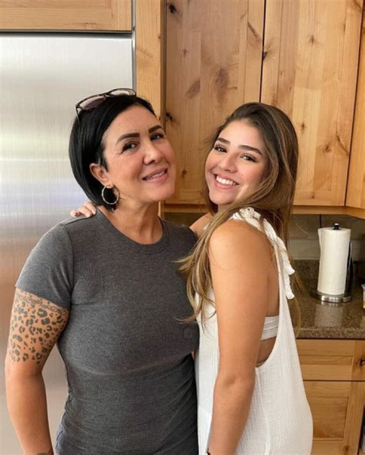 Unveiling Angie Gutierrez's Height: Discoveries And Insights