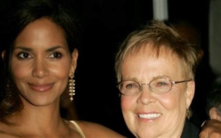 Unveiling The Inspiring Story Of Halle Berry's Mother: Discoveries And Insights
