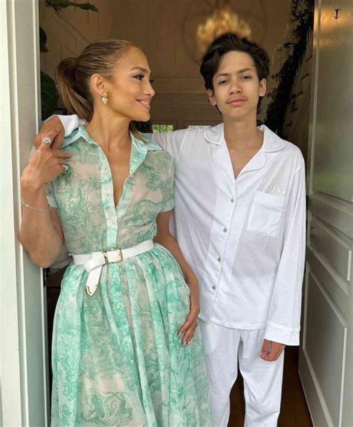 Unveiling The Secrets Of "JLo Pregnant": Discoveries And Insights