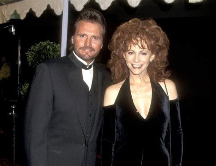 Whatever Happened to Charlie Battles, Reba McEntire’s Husband?
