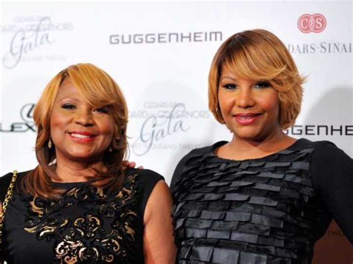 Where is Traci Braxton buried? How was she buried?