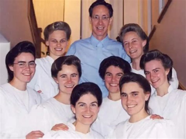 Where is Warren Jeffs wife now? |