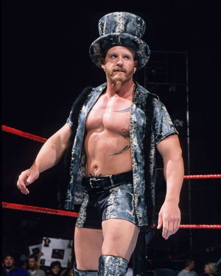 Who Is Darren Drozdov Wife , Julie Youngberg |