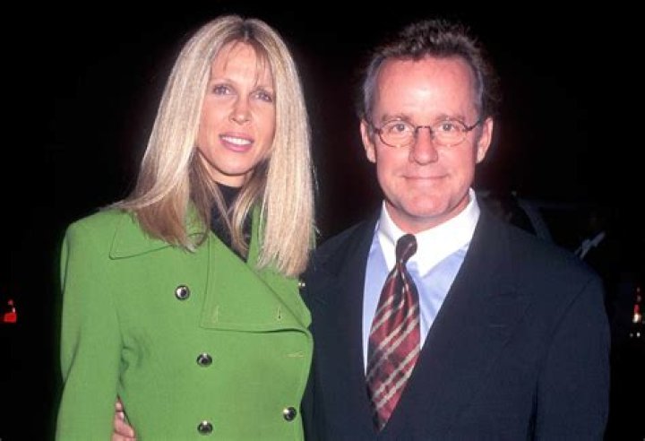 Who is Phil Hartman wife Lisa Strain? |
