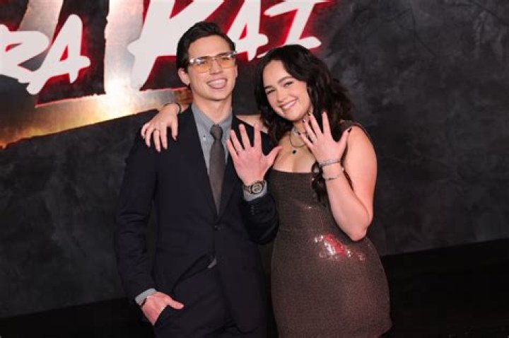 Who is tanner Jeannot wife, Keely |