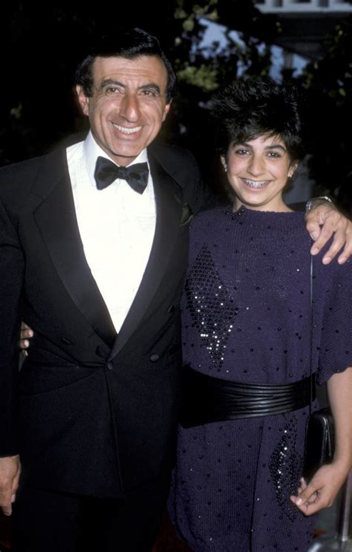 Yvonne Farr: Facts About Jamie Farr's Daughter