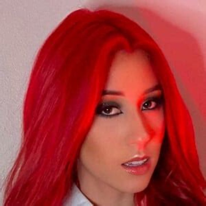 Zoey Di Giacomo Leaks: Uncovering The Truth